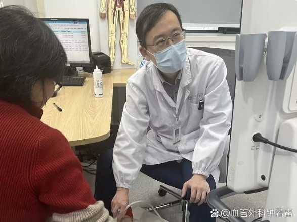 腿疼酸胀做完静脉曲张手术以后，能不能一定消失？