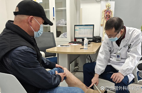 血管外科医生忠告：60岁之后做了这4件事，可能会加速你的静脉曲张！